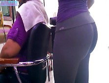 Perfect Big Fit Ass In Tight Leggings