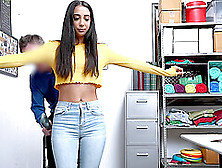 Kiarra Kai Enjoys Hardcore Fuck With A Stranger In His Office