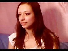 Sexy Amateur Teen Masturbates On Webcam