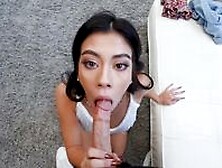 Latina With A Perfect Bubble Butt Really Wants To Do Something Exciting In La And Boy Did She!