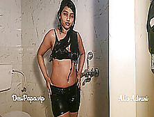 Indian College Girl Alia Advani In Shower With Indian Aunty And Indian Bhabhi