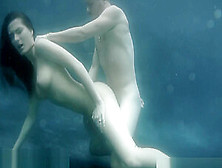 Molly Jane Underwater
