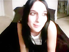 Great Webcam Show From Young Chick