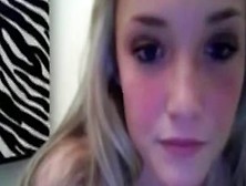 Rauchend Heiße Blonde Teen Genießt Necken Webcam