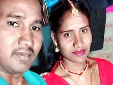 Puja Bhabhi Apne Boyfriend Ka Land Chus Rahi Hai