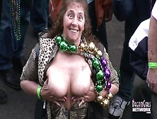 Fat Tuesday Freaky Milfs Getting Naked In The Street For Beads - Dreamgirlsmembers