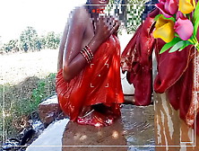 Neha Bhabhi Was Taking Bath Outside,  Husband's Cock Stood Up And He Went Home And Fucked Neha Bhabhi