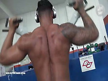 Nude Gym - Shoulders