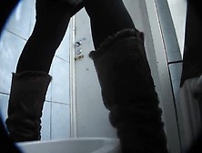 Lovely Beauty With Cute Ass Is Peeing With Pleasure