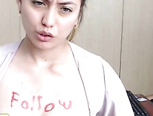 Amateur Sexyschookilhb Flashing Boobs On Live Webcam