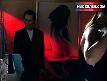 Katia Winter Nude Tits – Night Junkies