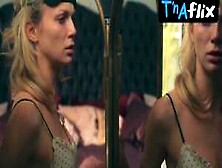 Aleksandra Adamska Breasts Scene In Krolestwo Kobiet