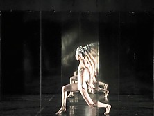 Naked On Stage-61 N7