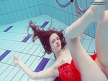 Libuse Underwater Babe Naked Body
