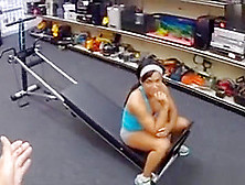 Ebony Muscular Chick Screwed At The Pawnshop To Earn Cash
