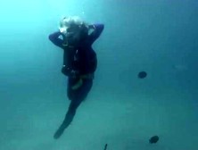 Scuba Girl Drowns