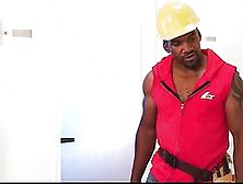 Black Construction Worker Having Anal Sex With Tranny Girlfriend After A Hard Day Ivory Mayhem