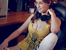 Hot Nerd Invites A Booty Call Over To Fuck Her Cunt