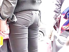 I Filmed A Woman With Lovely Ass In The Street Candid