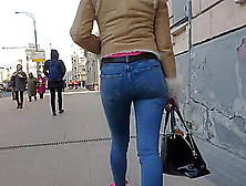 Walking Sexy Ass