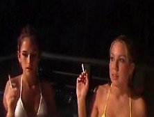 Smoking Fetish Girls