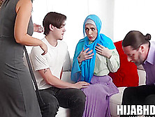 Audrey Royal And Nadia White In Thanksgiving The Hijab Way Jack Ve