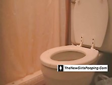 Pooping Nice Amateur Babe