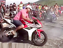 Motoencuentro En Brasil | Chicas Culonas En Tanga