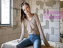 Zoe Foxxy In Quick Fucking In An Abandoned Building