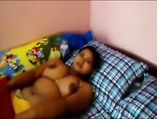 Desi Bhabhi Showing Naked Body And Blowjob - Kinu