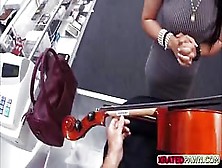 A Brazilian Violinist Tried To Sell Her Instrument But Gets Fucked