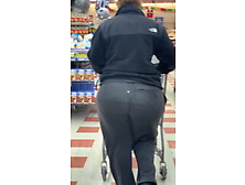 Large Thick White Butt Pawg With Holes In Sweats