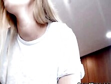 Long Boobies Blonde Vibrator Live On Camera