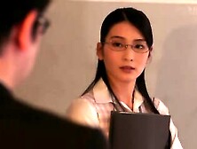 Dating Her Boss Uncensored (Honjou) - Suzu Honjo.