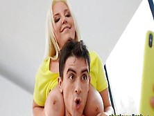 Curvy Stepmother Latina Riding Hung Short Guy (Blondie Fesser,  Jordi El Nino Polla)