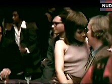 Jane Fonda Nipples Through Dress – Klute