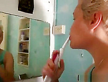 Vibrating Toothbrush