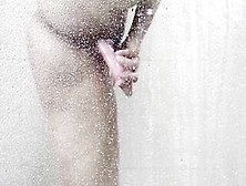 Thick Skank Fucks Both Her Holes Into The Shower