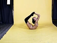 Sanya Semashko Mind Sucking Off Gymnastics Nude