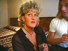 Bonny Mature Lady Has Allowed To Fuck Her In The Ass