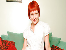 Sexy British Redhead Playing With Herself - Maturenl