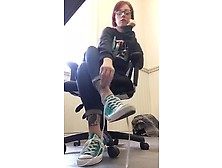 Mature Sneakers Up Naked