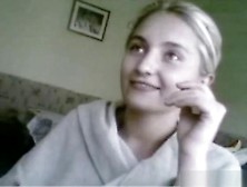 Sexy Blonde Babe On Webcam