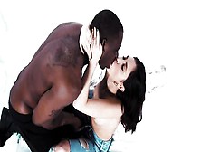 Hard Interracial Banging Between A Bbc And A Pale-Skinned Petite Chick