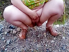 Mature Pissing On Outdoor! Amateur Mix