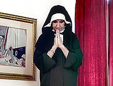 Lynn The Nun
