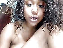 Ebony Priscilla In Wet Webcam Solo