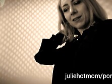 Seductive Julie Holly And Juliehotmom At Fellation Sex