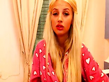 Awesome Beautiful Blonde Masturbate Inside Web Webcam Show