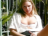 Horny Chick Gets Herself Off Outdoors